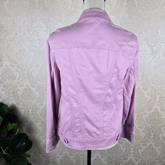 Chico's Size 0 (US Small) Soft Lilac Sateen Jean Jacket Logo Buttons Collar NWT - Picture 8 of 16